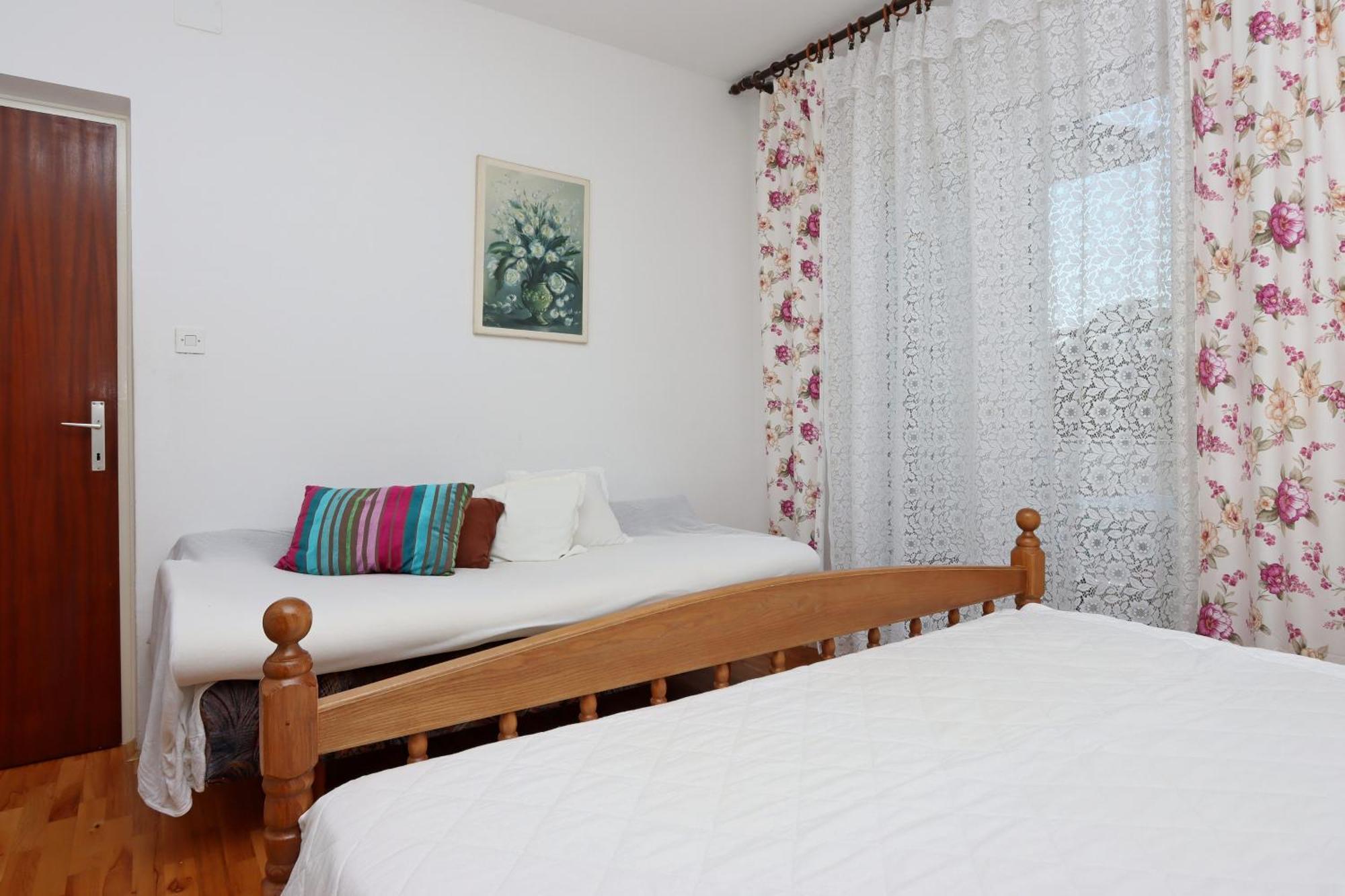 Apartments And Rooms By The Sea Banjol, Rab - 19692 Chambre photo